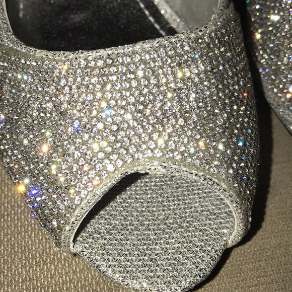 Princess Rhinestone open toe Heels - Picture 6 of 6